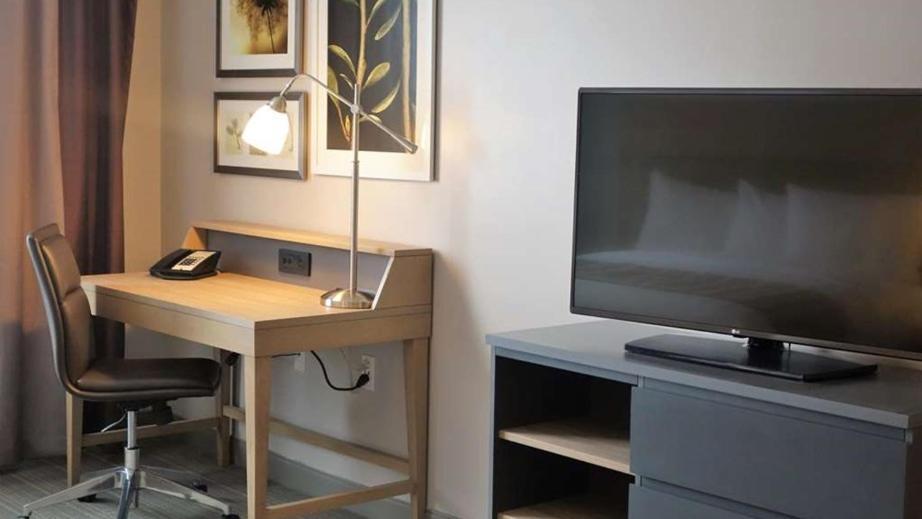 Country Inn & Suites By Radisson, Springfield Southeast Екстериор снимка