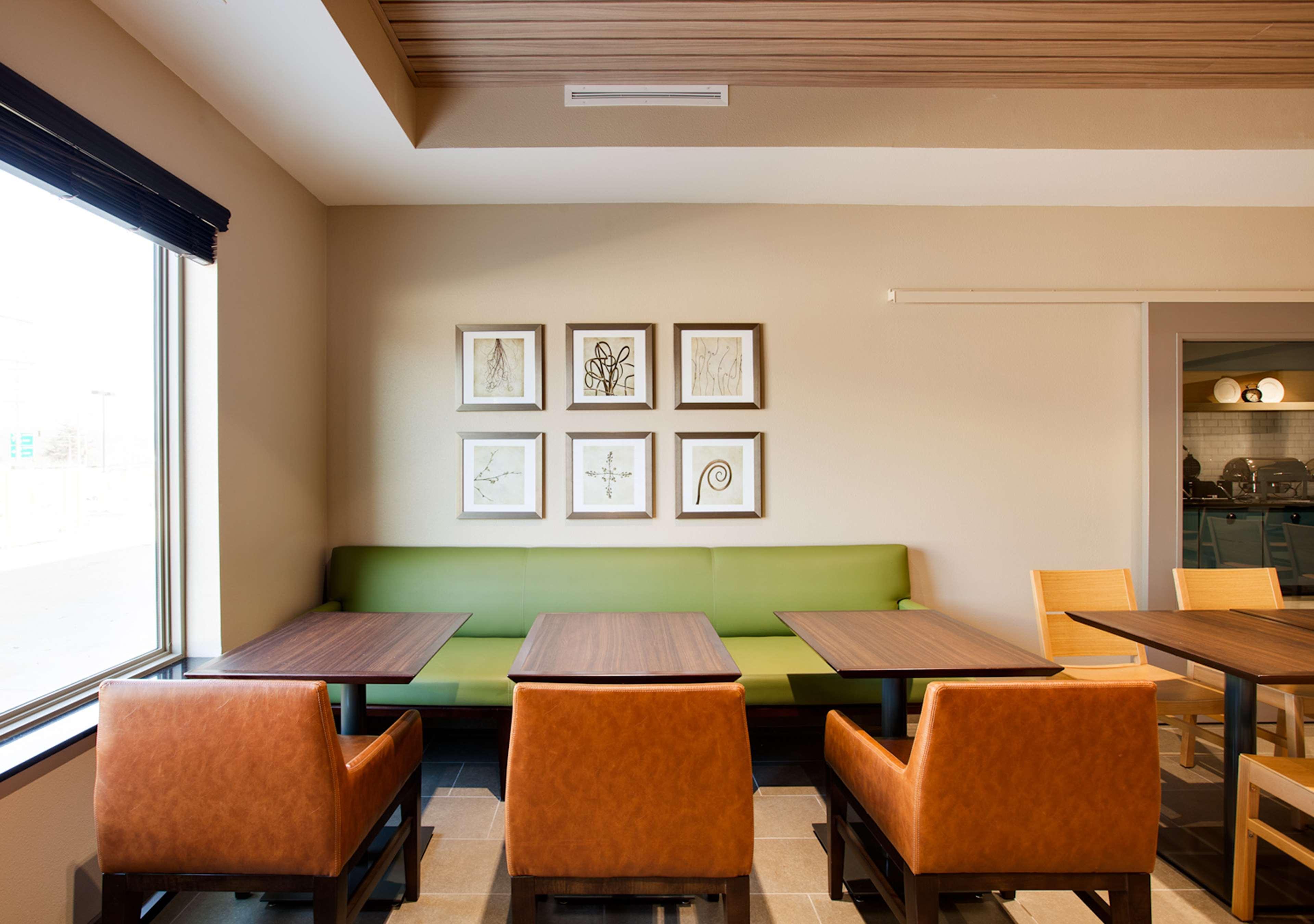 Country Inn & Suites By Radisson, Springfield Southeast Екстериор снимка