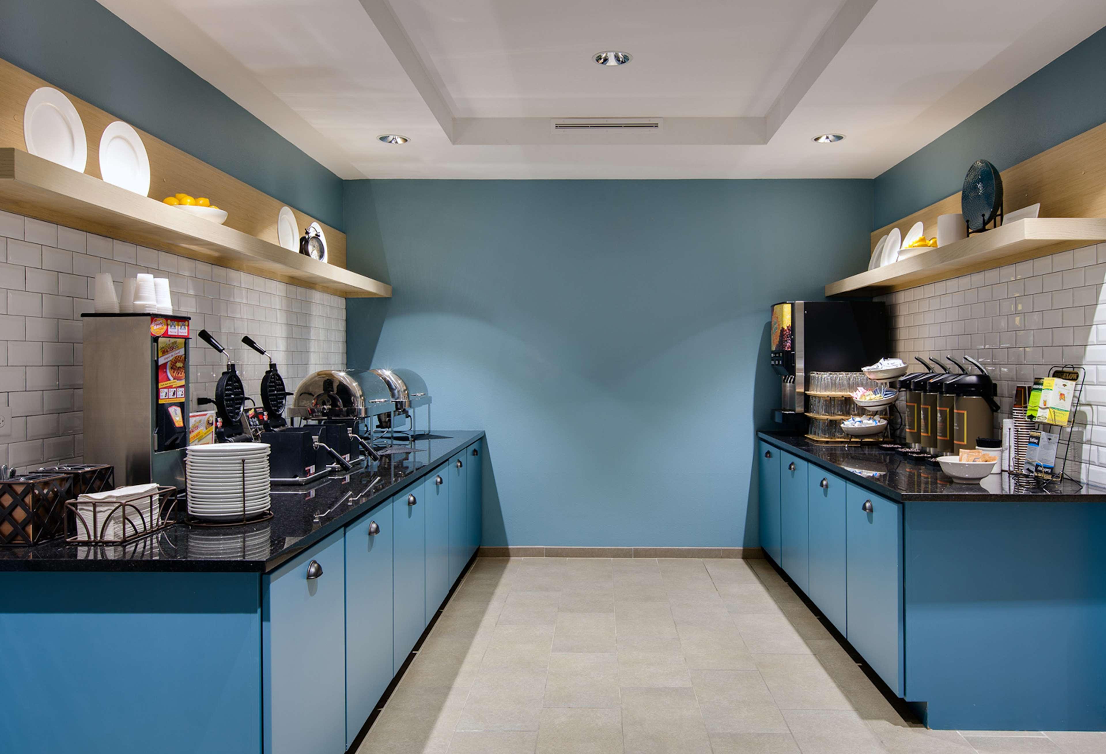 Country Inn & Suites By Radisson, Springfield Southeast Екстериор снимка