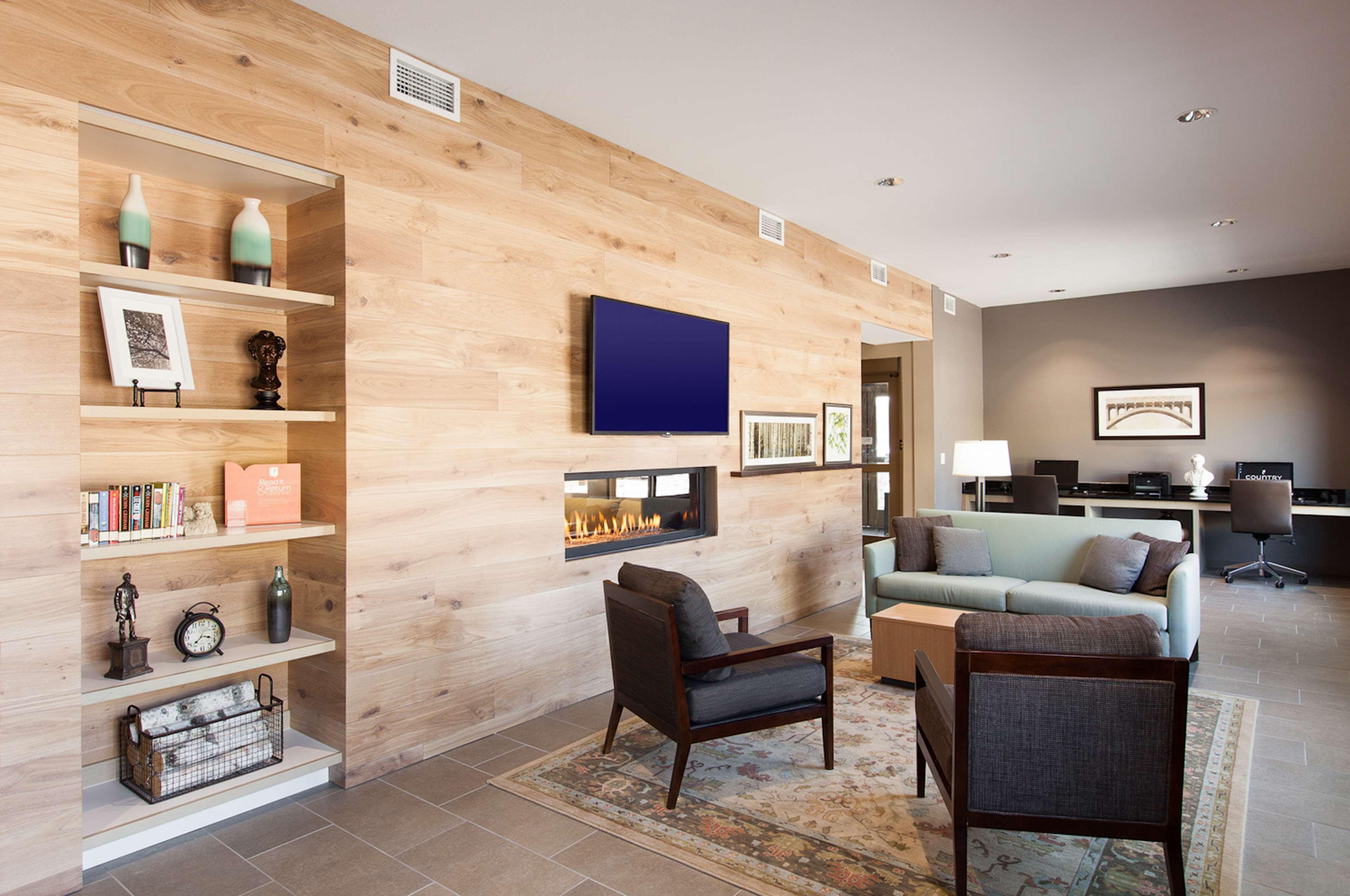 Country Inn & Suites By Radisson, Springfield Southeast Екстериор снимка