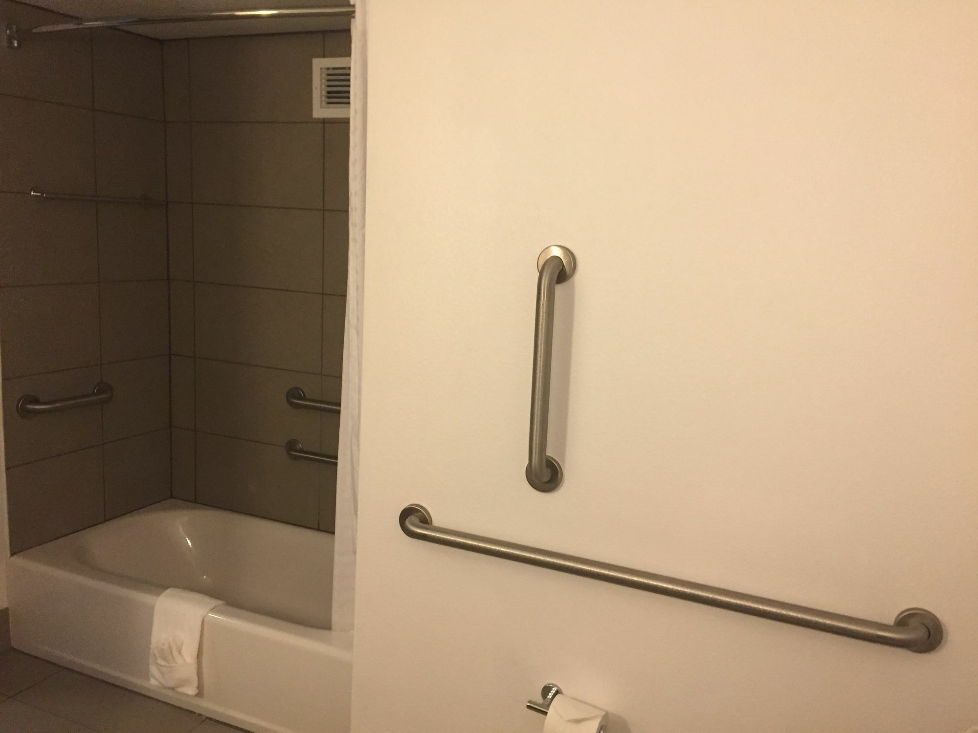 Country Inn & Suites By Radisson, Springfield Southeast Екстериор снимка